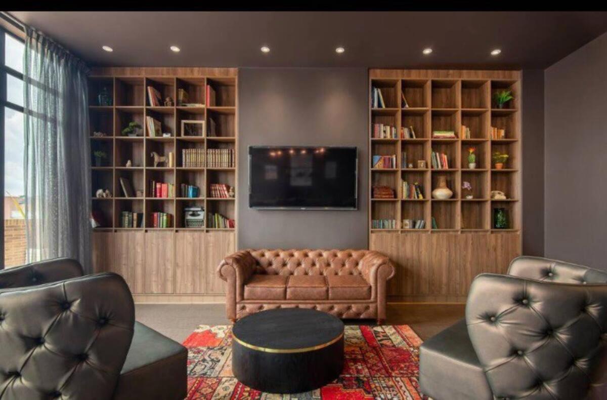 LUXURY APARTMENT with amenities in chicó bogotá Esterno foto