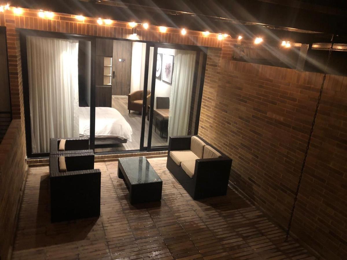 LUXURY APARTMENT with amenities in chicó bogotá Esterno foto